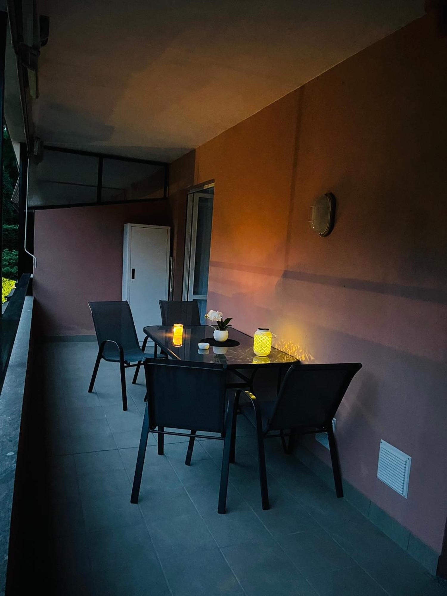 Lake & Nature Apartment Ispra Exterior photo